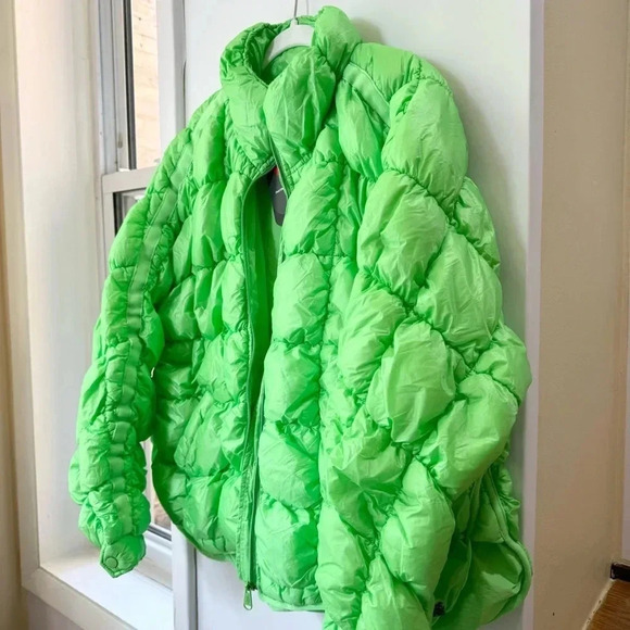 NWT Free People Pippa Packable Puffer Jacket Scrunchy Glossy Coat Green Medium - Picture 5 of 11